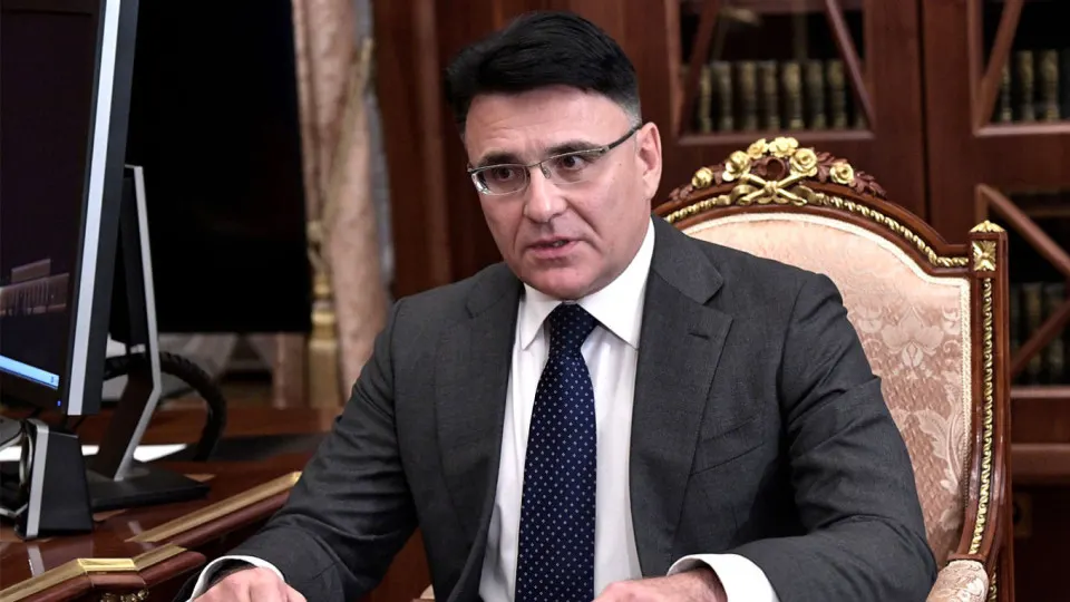 Гендиректор крупного медиахолдинга заявил о необходимости квотирования иностранного проката: это, по его мнению, поможет отбирать качественные ленты и выделить экранное время для отечественного кинематографа.