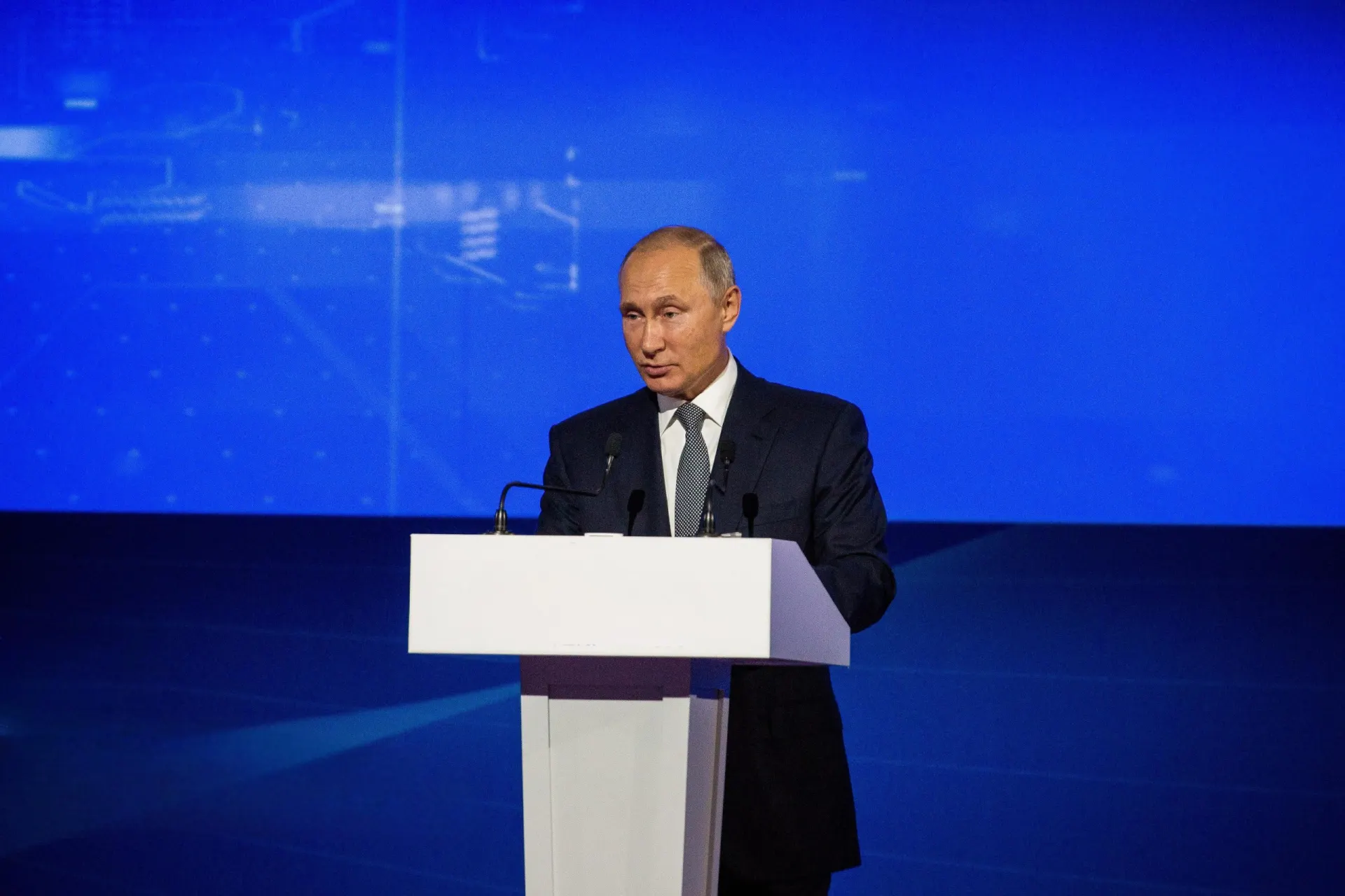 Президент выступил на заседании Валдай и высказал взгляд на возможные переговоры по Украине и текущую ситуацию в СВО.
