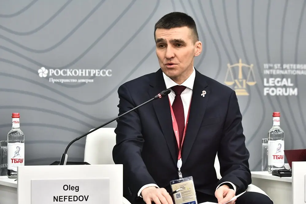 Высшая квалификационная коллегия судей рассмотрит 26 мая кандидатуру судьи Верховного Суда Олега Нефедова на должность председателя коллегии по гражданским делам. Нефедов известен рядом резонансных решений, признававших организации экстремистскими.