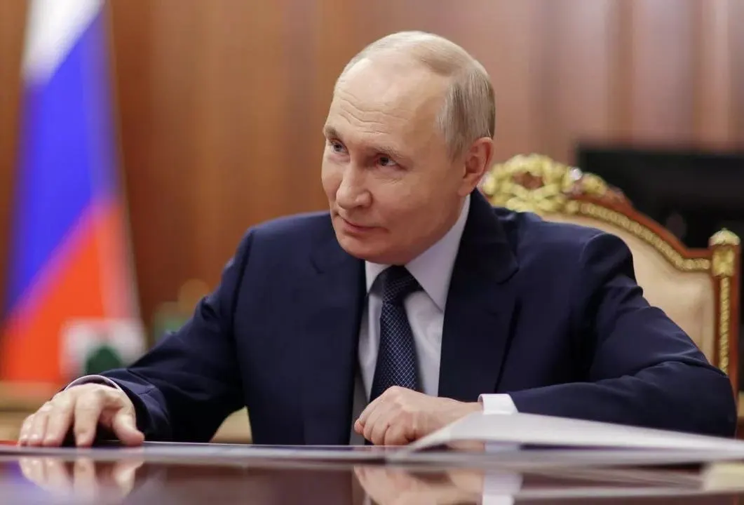 Пресс‑секретарь президента Дмитрий Песков заявил, что выступление Владимира Путина 9 мая ожидает весь мир и имеет оправданное значение.
