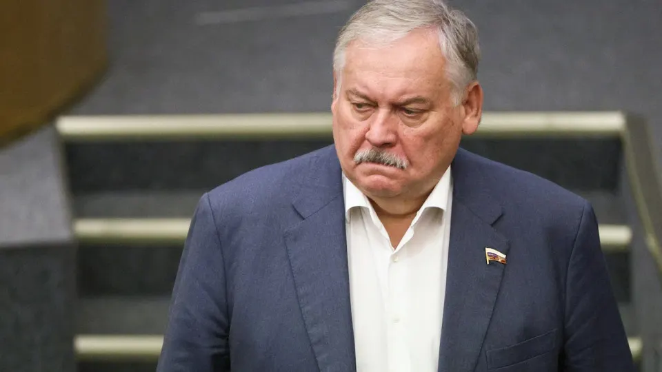 Первый заместитель председателя комитета Госдумы Константин Затулин заявил, что Латвия и Эстония не сдержали обещаний по обеспечению прав русскоязычных жителей. Его слова прозвучали на фоне внесения в парламент законопроекта, дающего президенту право применять силы за рубежом для защиты россиян.