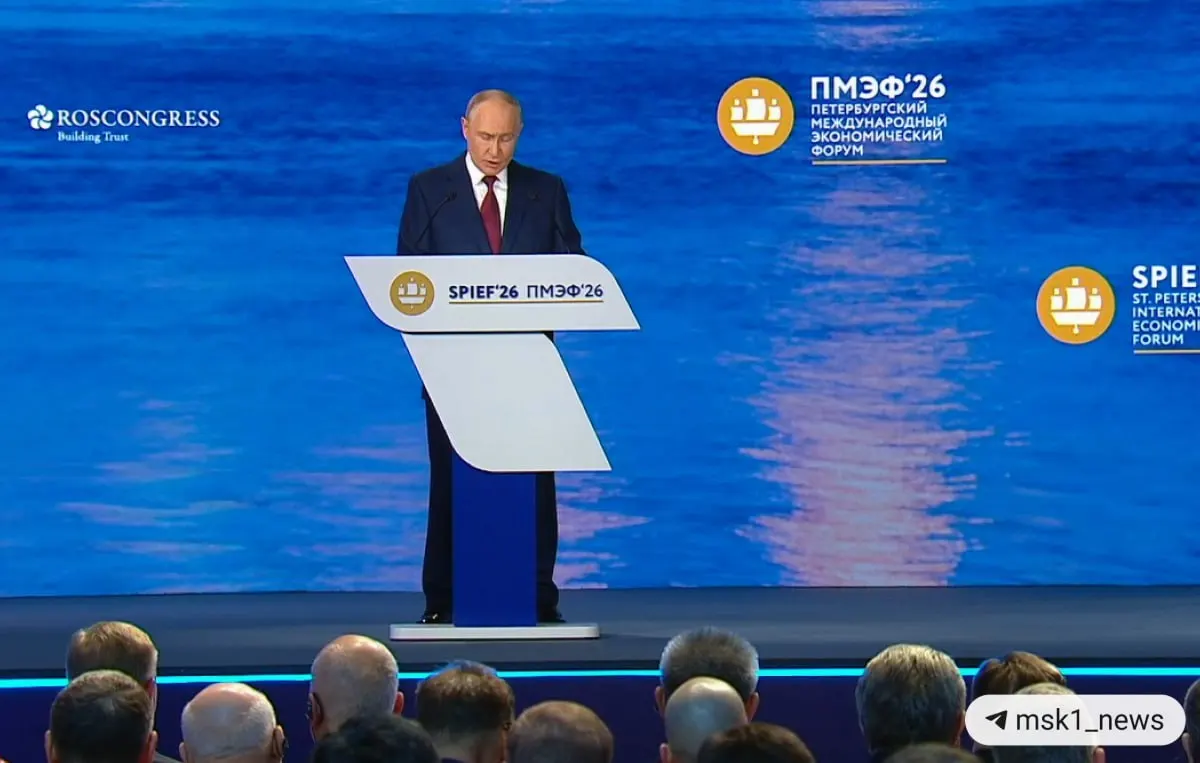 Президент назвал искусственный интеллект, автономные системы и платформенные решения ключевыми технологиями будущего и подчеркнул достижения России в атомной отрасли.