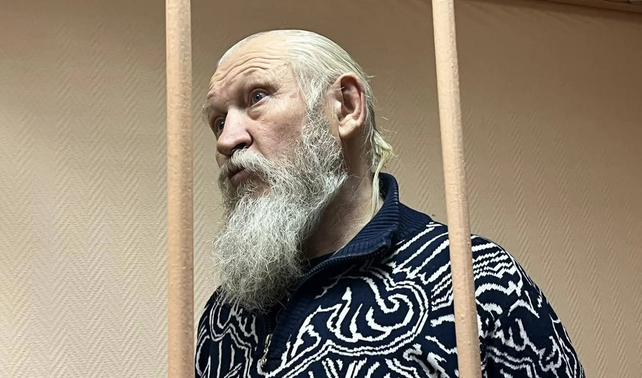 Росфинмониторинг обновил перечень: в него добавили Михаила Александровича Глущенко, ранее осуждённого за соучастие в убийстве Галины Старовойтовой.