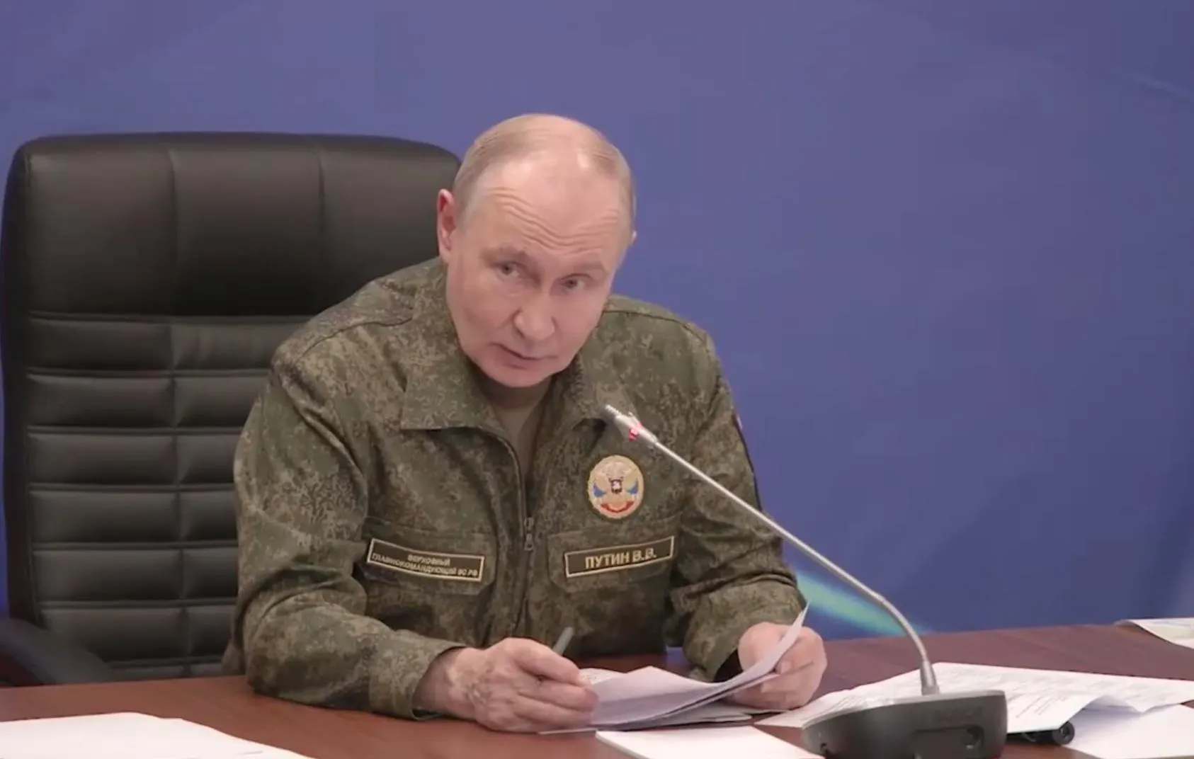 Президент сообщил, что российские войска взяли под контроль город Константиновка в Донецкой Народной Республике; подробной независимой верификации заявлений пока нет.
