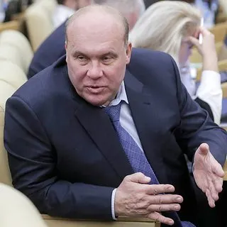 Депутат Госдумы предложил оформить памятную дату для участников специальной военной операции и определить её на последнее воскресенье марта.