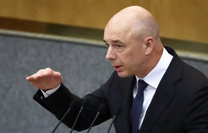 Глава Минфина Антон Силуанов призвал финансистов держать резерв на случай колебаний цен и привёл в пример Фонд национального благосостояния, объяснив цели накоплений.