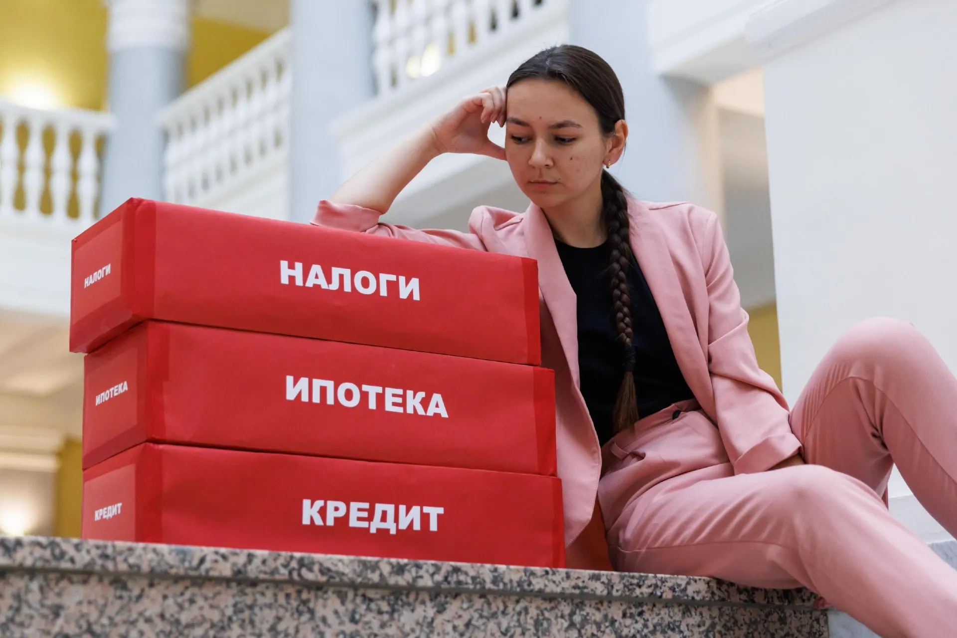 Экономист Бунич прокомментировал бюджет на 2027 год и риски налоговой политики.